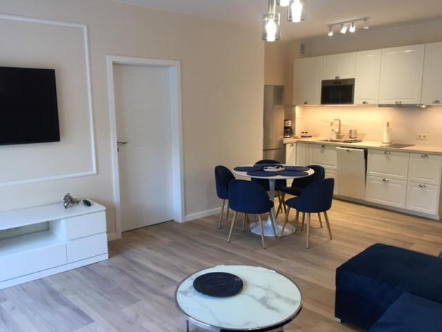 Apartament Silence Baltic Royal Gold 2 Pobierowo Exterior photo